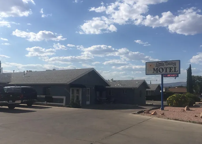 Little Daisy Motel
